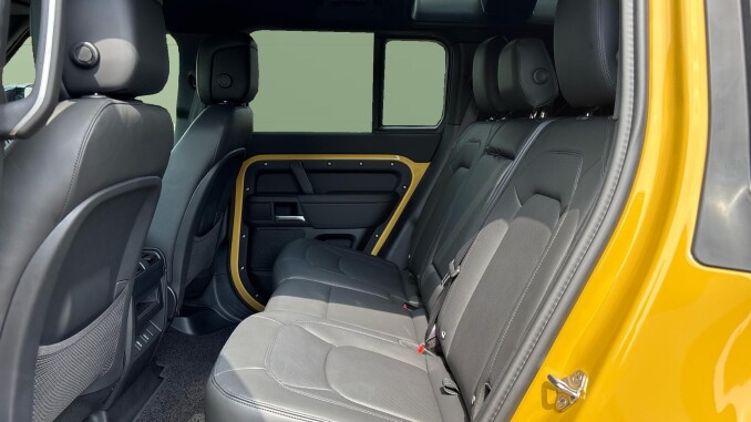 Land Rover Defender 3.0 D350 Trophy Edition Deep Sandglow 110 5dr Auto Diesel Estate - Image 4